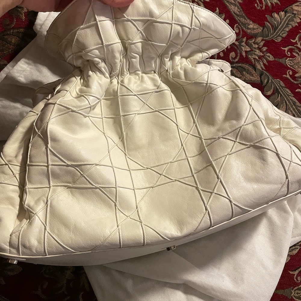 Christian Dior
Le Trente Bag - Picture 7 of 14